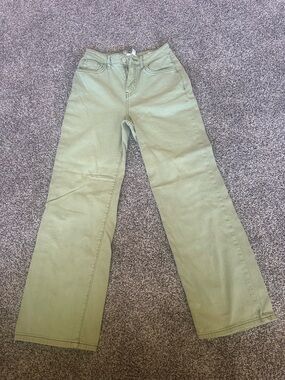 Forever 21 Light Olive Green Wide Leg Jeans Sz 25